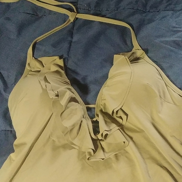 Swimming top - Picture 3 of 5